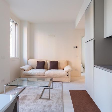Bullona Elegant Apartment Милан Экстерьер фото